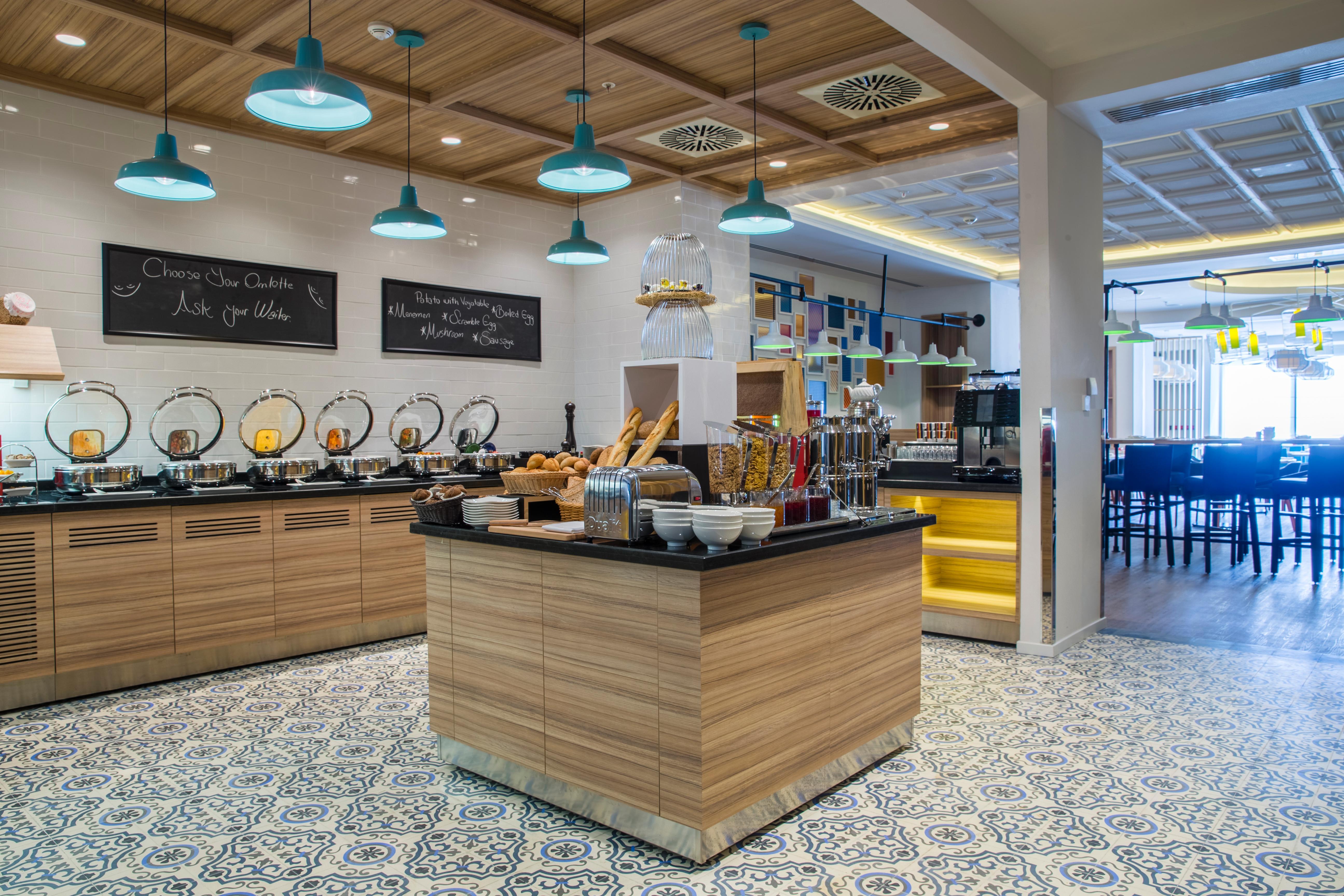Park Inn By Radisson Istanbul Ataturk Airport — Foto’s 2